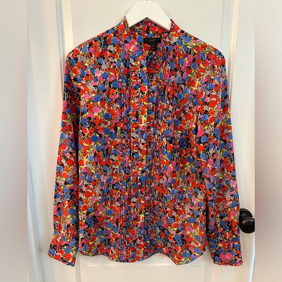 J. Crew Tops - LIKE NEW J. Crew Silk Floral Blouse Size 6 Tall
